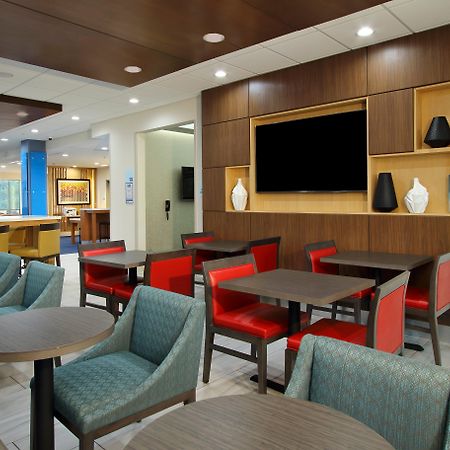 Holiday Inn Express & Suites - Lake Charles South Casino Area By Ihg Екстер'єр фото