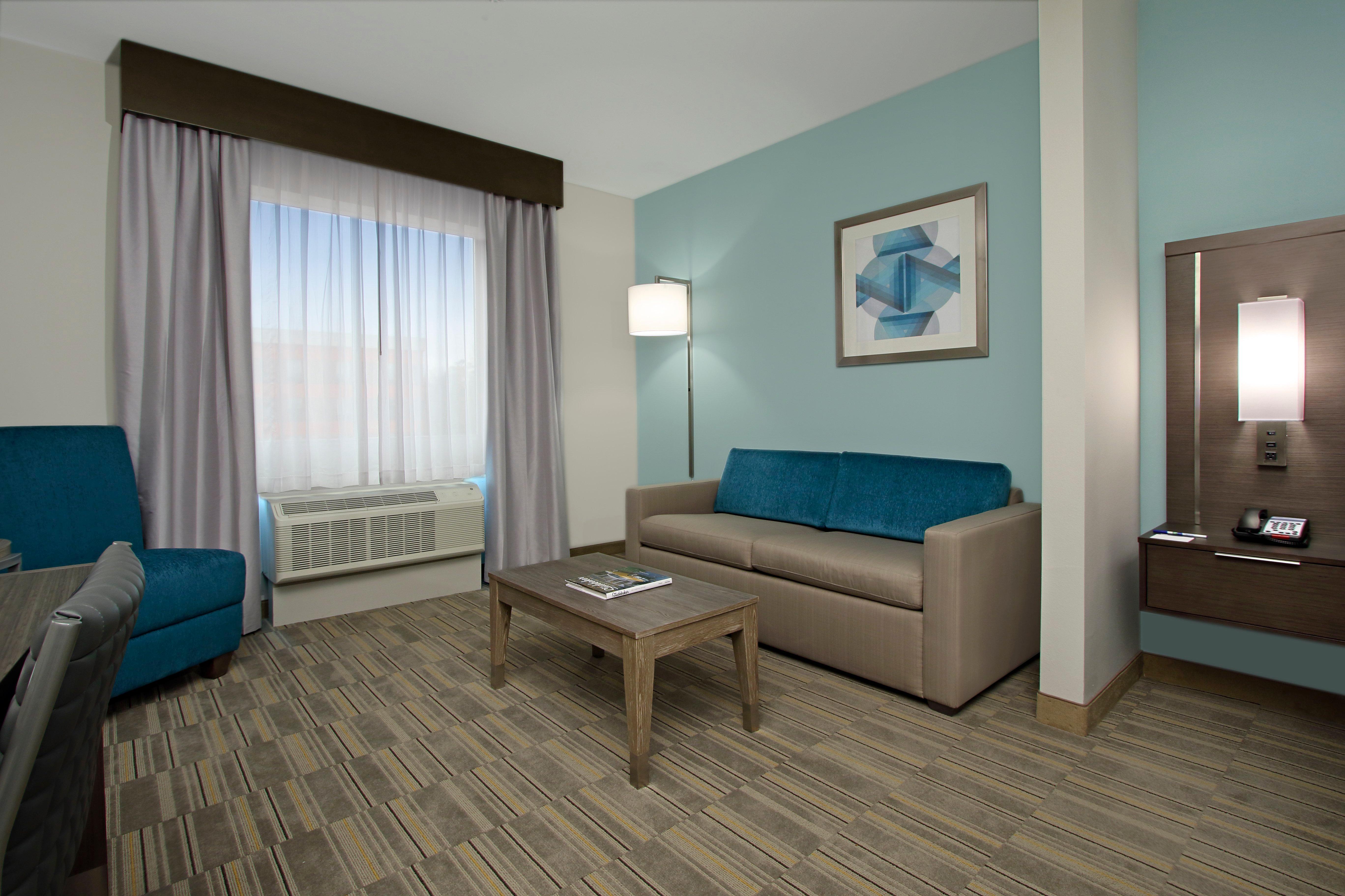 Holiday Inn Express & Suites - Lake Charles South Casino Area By Ihg Екстер'єр фото