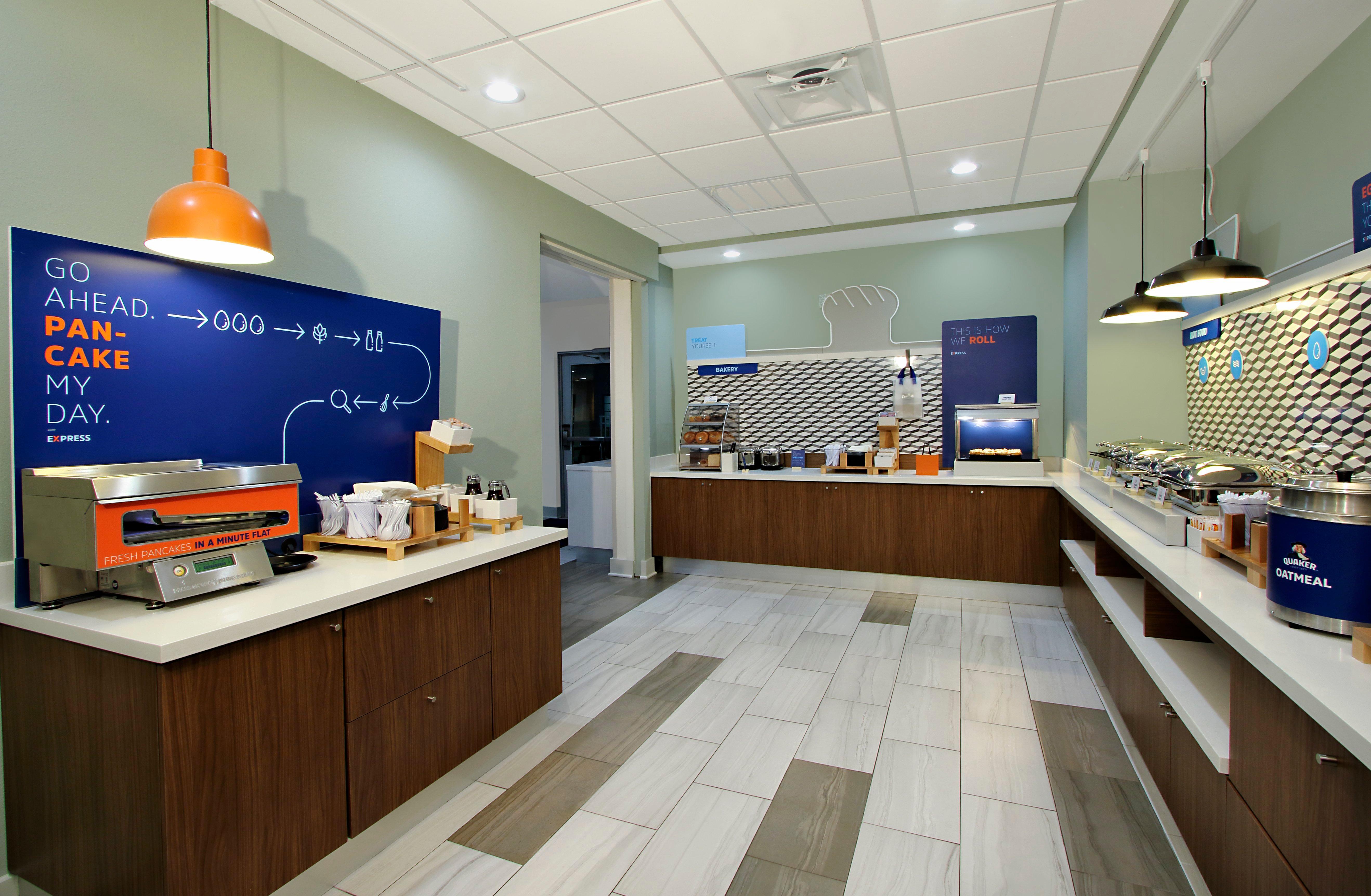 Holiday Inn Express & Suites - Lake Charles South Casino Area By Ihg Екстер'єр фото