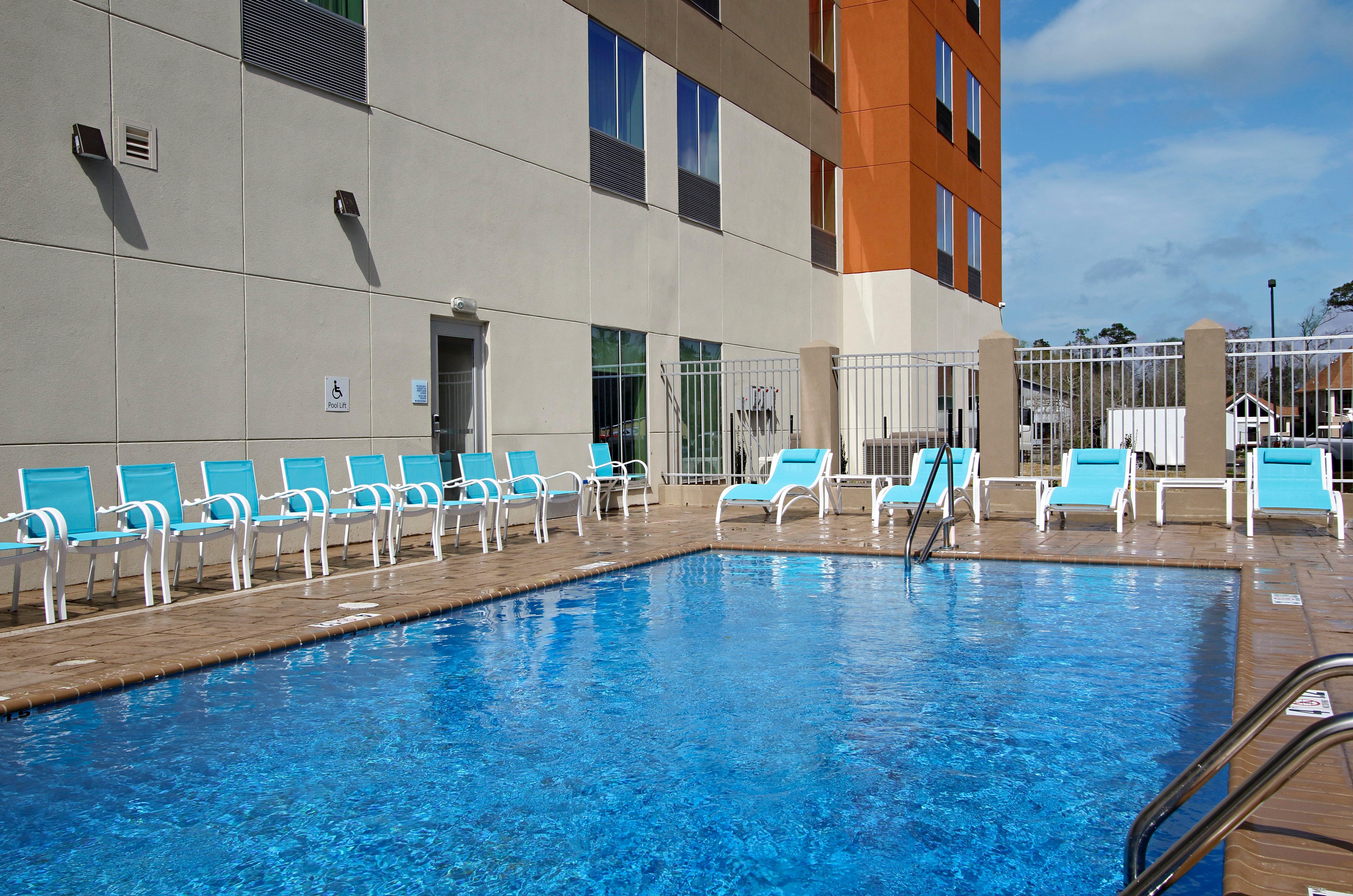 Holiday Inn Express & Suites - Lake Charles South Casino Area By Ihg Екстер'єр фото